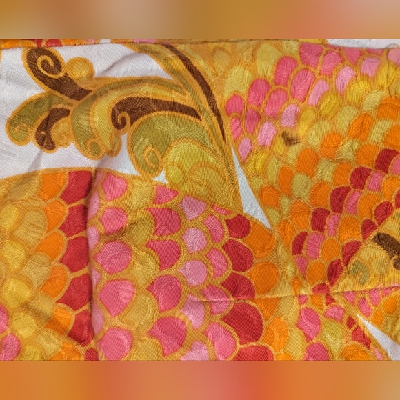 Trina Turk Bermuda shorts, size 6 - Picture 8 of 9